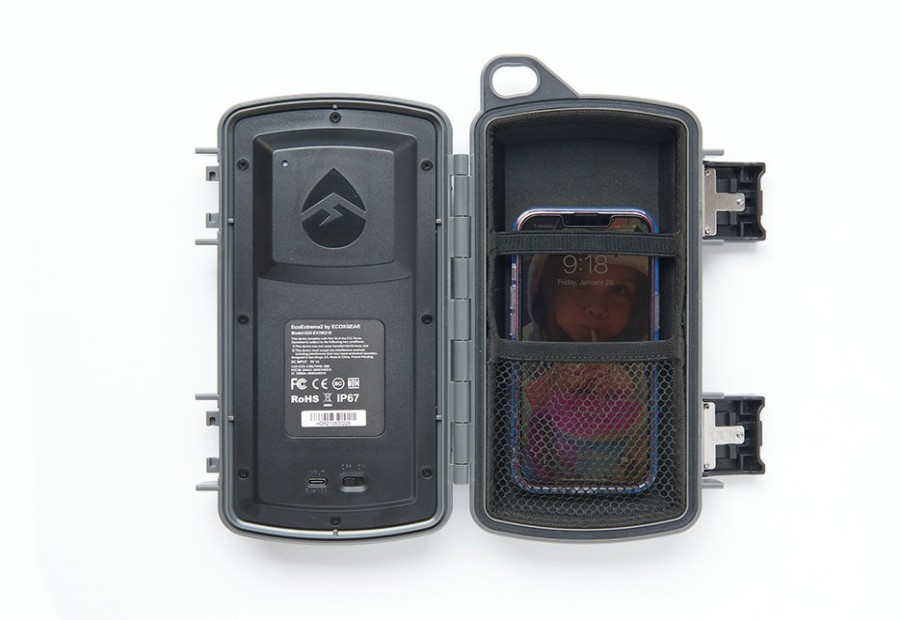 Gadgets Grace Digital, Inc. | Waterproof Phone Case And Speaker