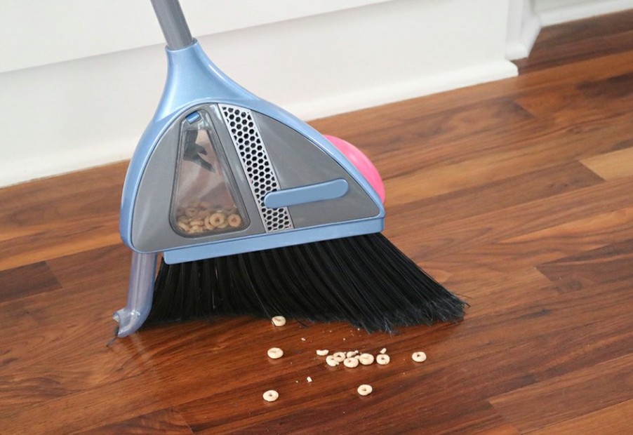 Home Paramount Sales Group, LLC | Vacuum Broom