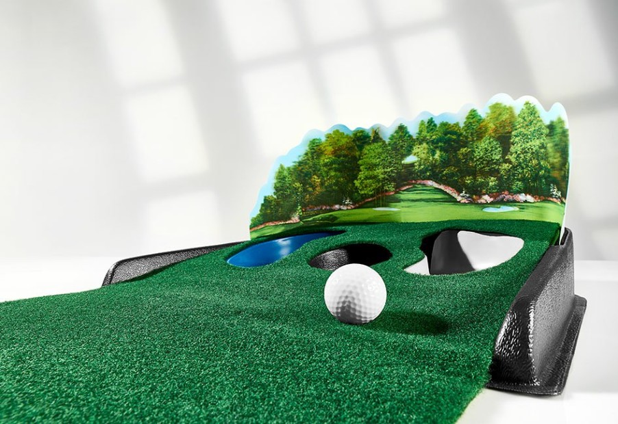 Man Cave Golf Gifts and Gallery | Cordless Electronic Return Putting Mat