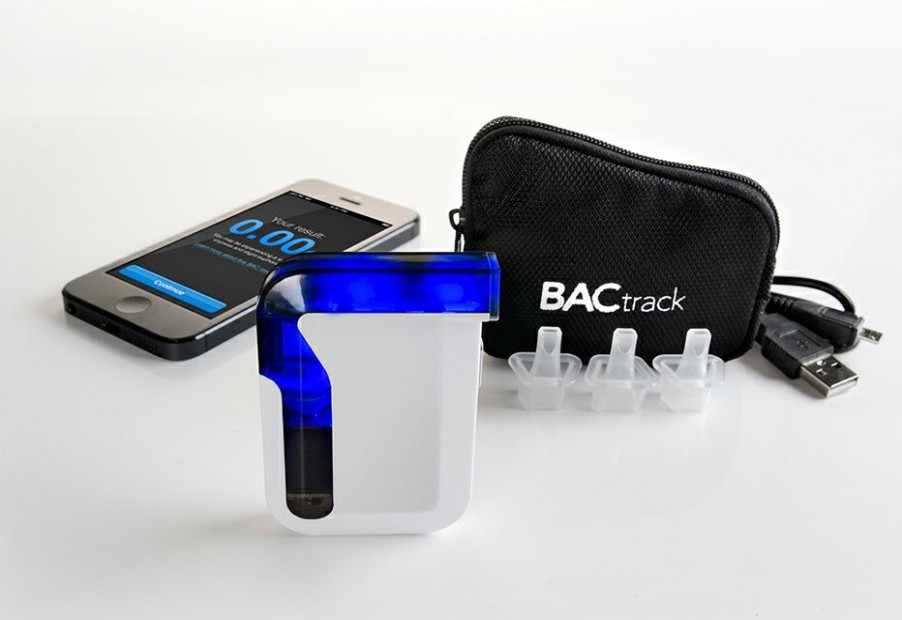 Gadgets KHN Solutions Inc | Iphone Breathalyzer