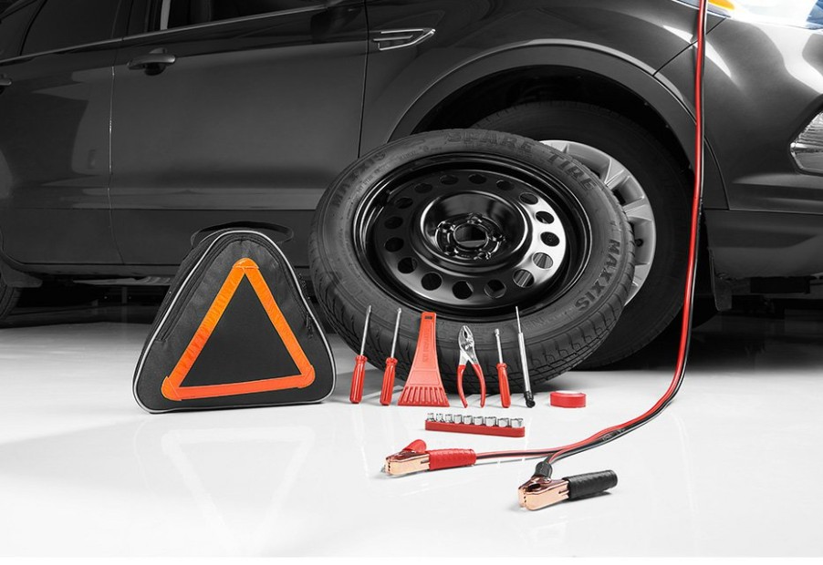 Travel & Auto Picnic Time, Inc. | Roadside Emergency And Repair Kit