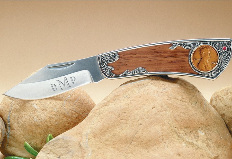 Personalized Gifts UPM Global LLC | Year To Remember Pocket Knife