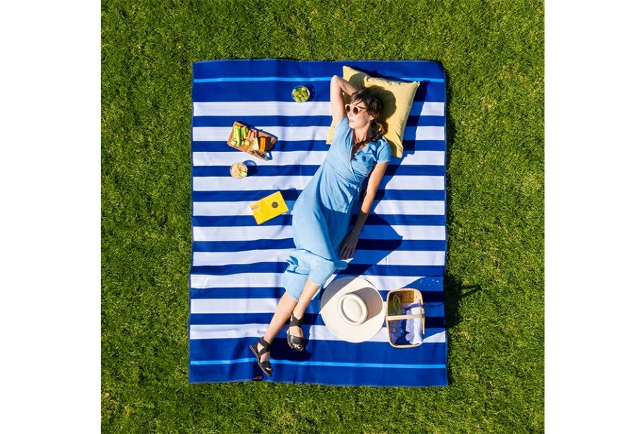 Outdoor Living Cgear Sand Free Limited | Sand-Free Beach Mat