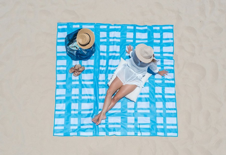 Outdoor Living Cgear Sand Free Limited | Sand-Free Beach Mat